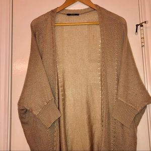 Light brown cardigan with 1/2 sleeves
